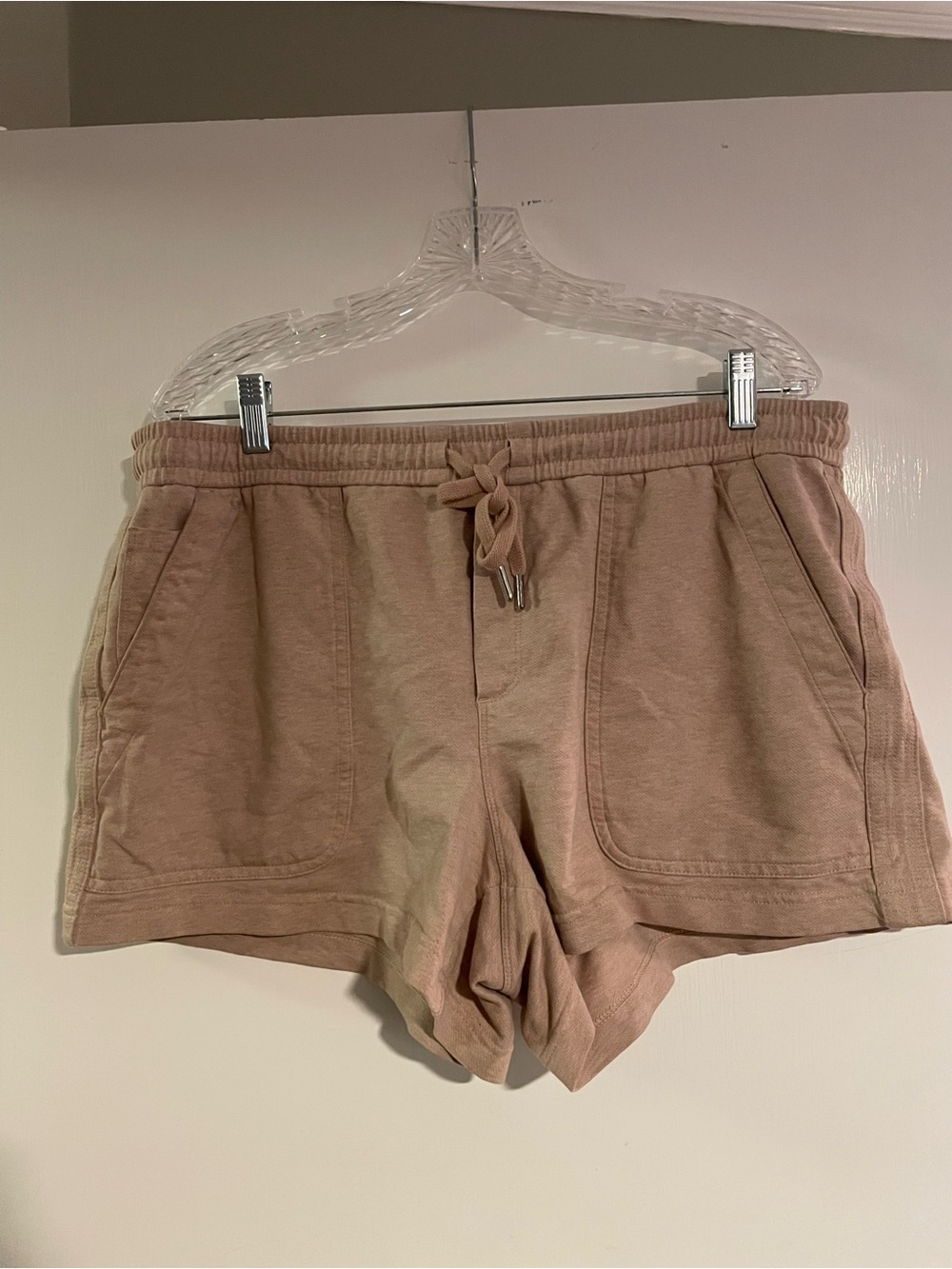 Athleta Farallon shorts, sz 16